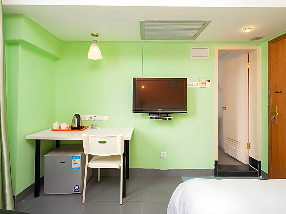 Ln White House Hotel