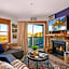 HH 207 Ski-InOut Sunrise Views Village Steps Sleeps 4