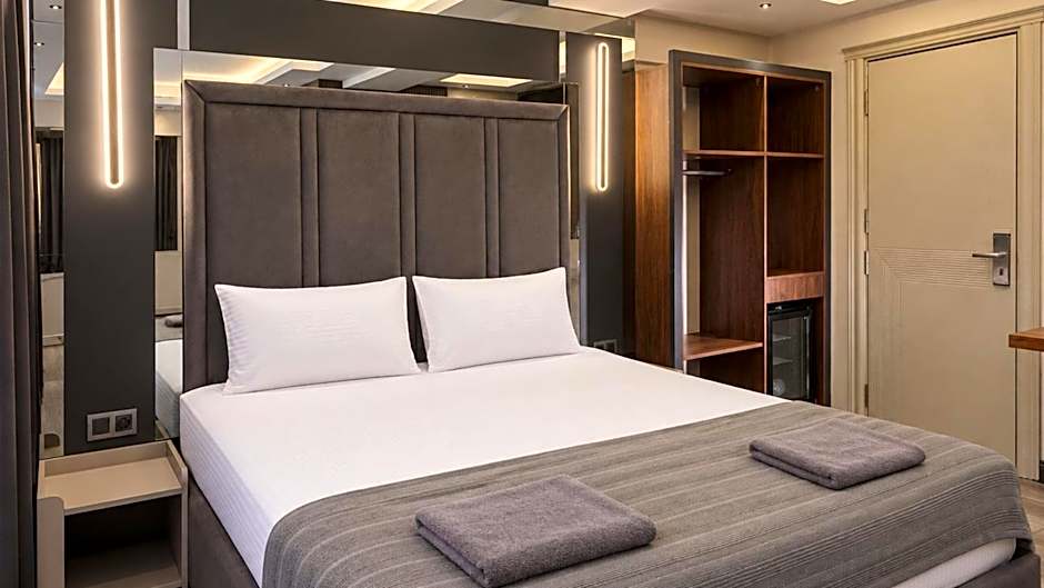 TALLES CITY HOTEL