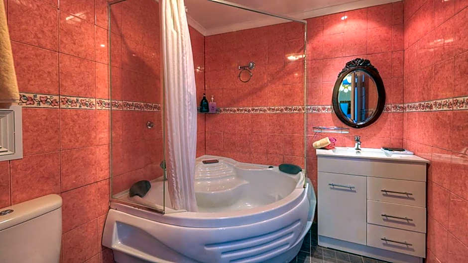 Hatchers Richmond Manor