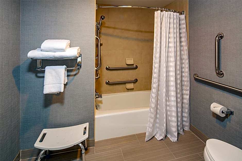 Hyatt Place Madison Downtown