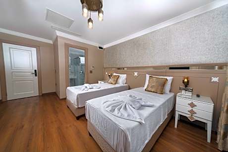 Deluxe Double or Twin