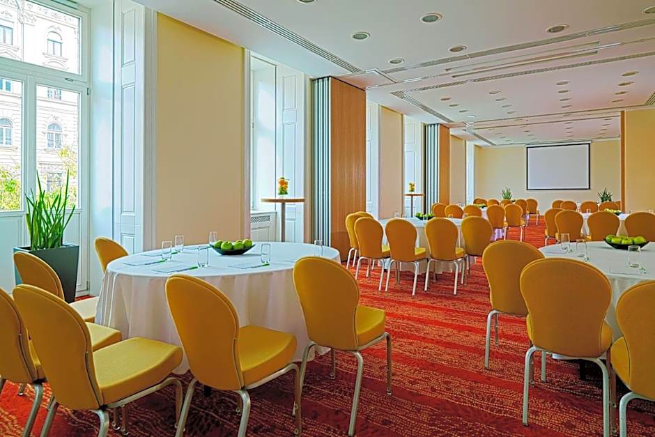 Courtyard by Marriott Budapest City Center