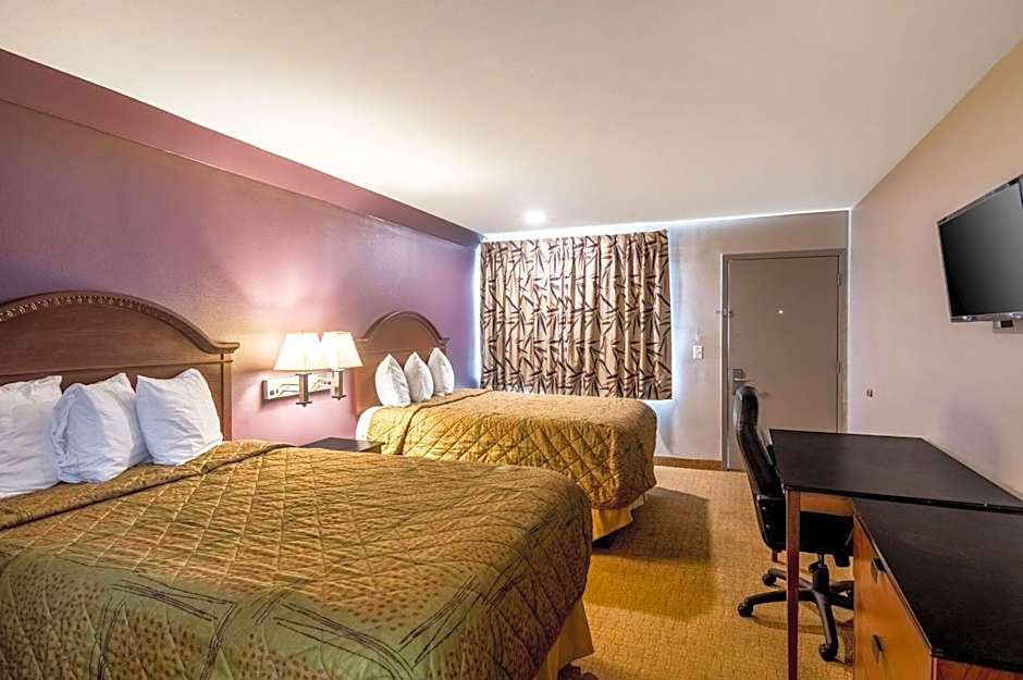 Rodeway Inn Arlington