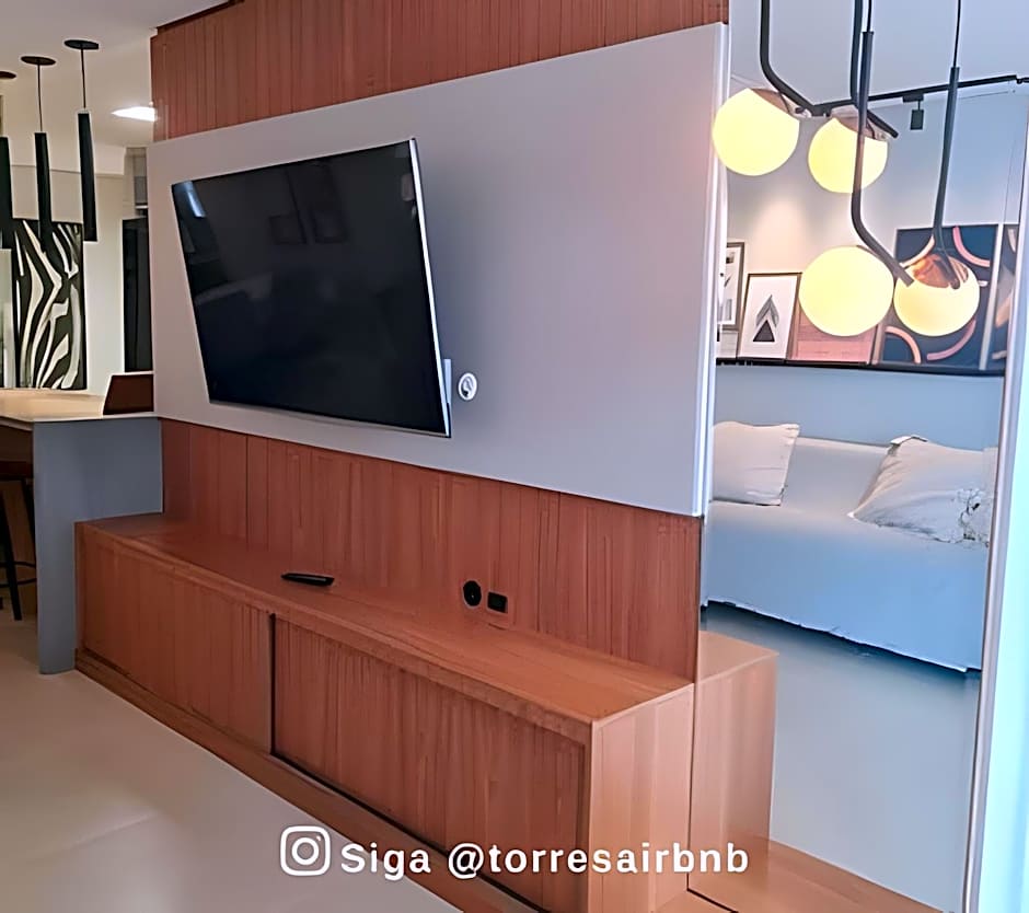 Apto 02 quartos | Ar | 500mts do mar | Aceita Pet