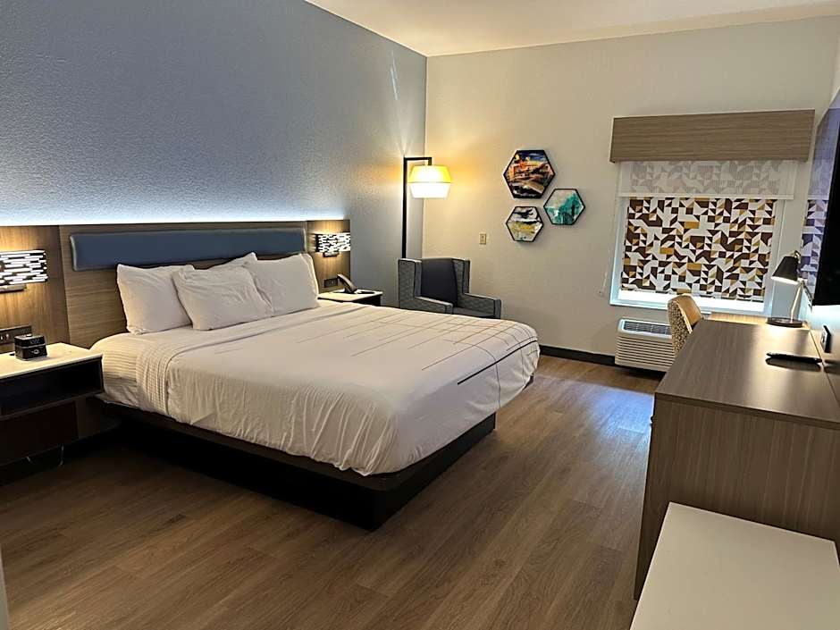 La Quinta Inn & Suites by Wyndham Macon West