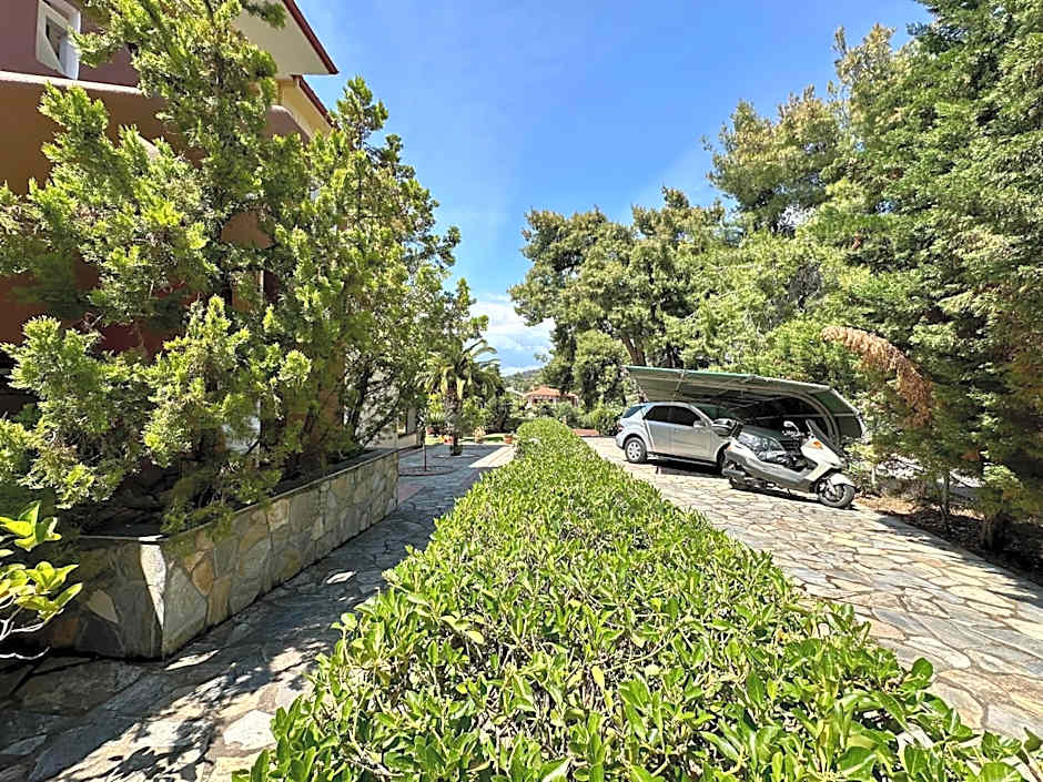 Agrili Apartments & Rooms