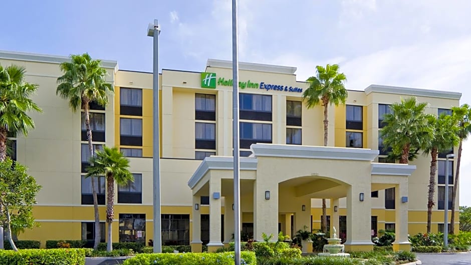 Holiday Inn Express Hotel & Suites Kendall East-Miami