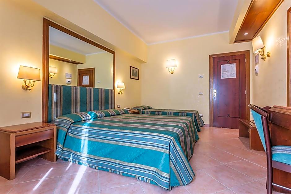 Raeli Hotel Lazio