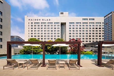 MAISON GLAD JEJU