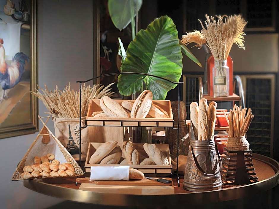 Sofitel Inle Lake Myat Min