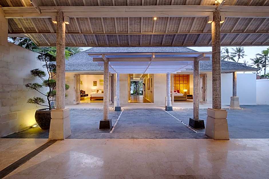 Kutus Kutus Saba Beach Villa – Blahbatuh, CO