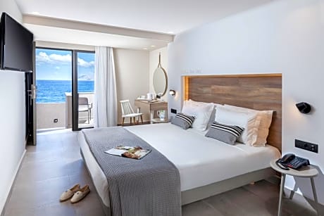 Standard Double Room with Sea View