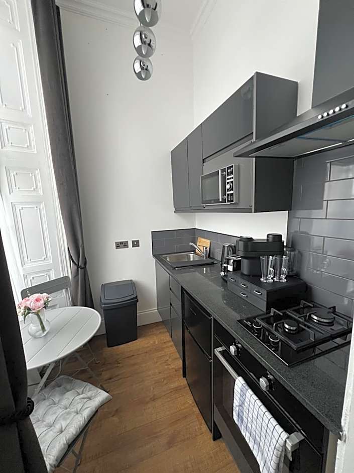 Amani Apartments - Glasgow City Centre