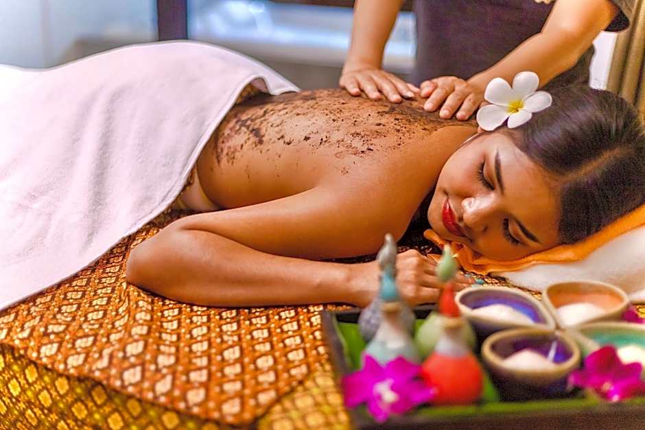 Tour De Phuket Hotel - SHA Plus