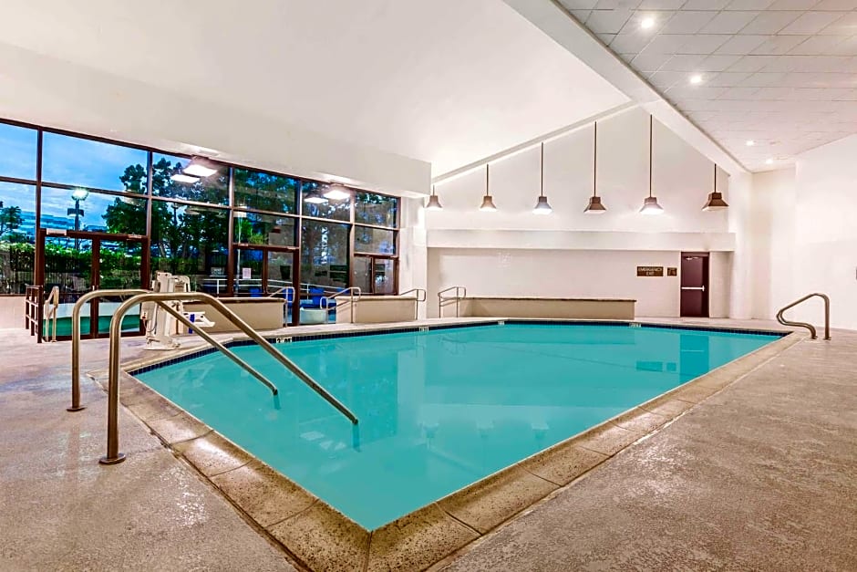 Sonesta Irvine John Wayne Airport