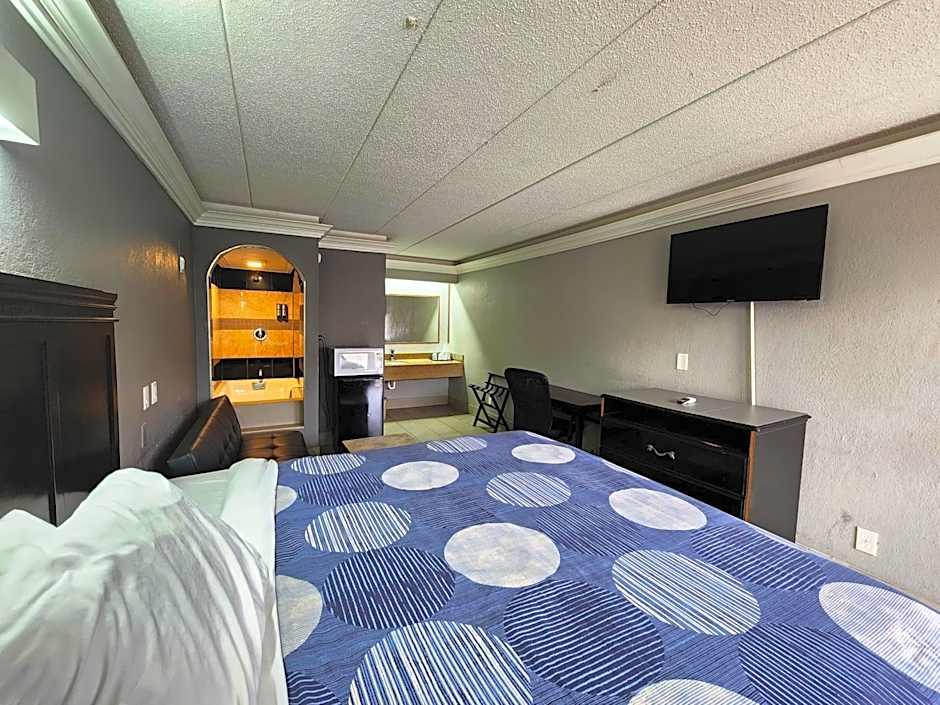 Americas Best Value Inn & Suites Little Rock at Scott Hamilton D