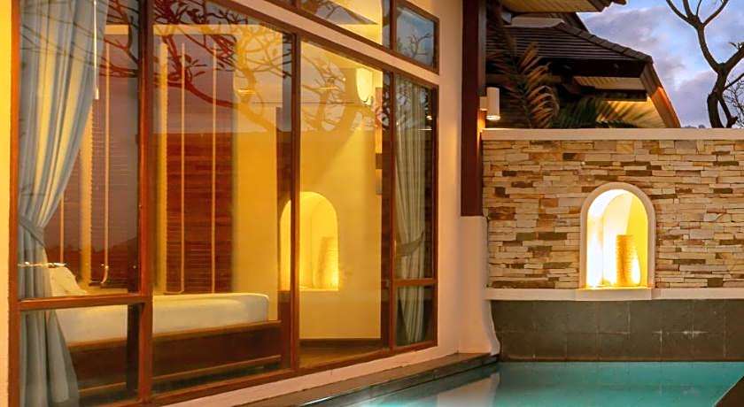 The Sarann Hotel