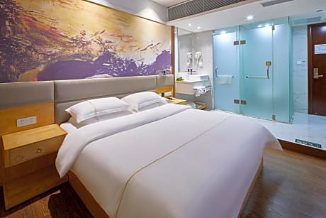 Superior Queen Room