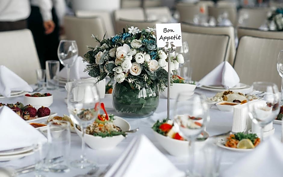 Castello Mare Hotel & Wellness Resort