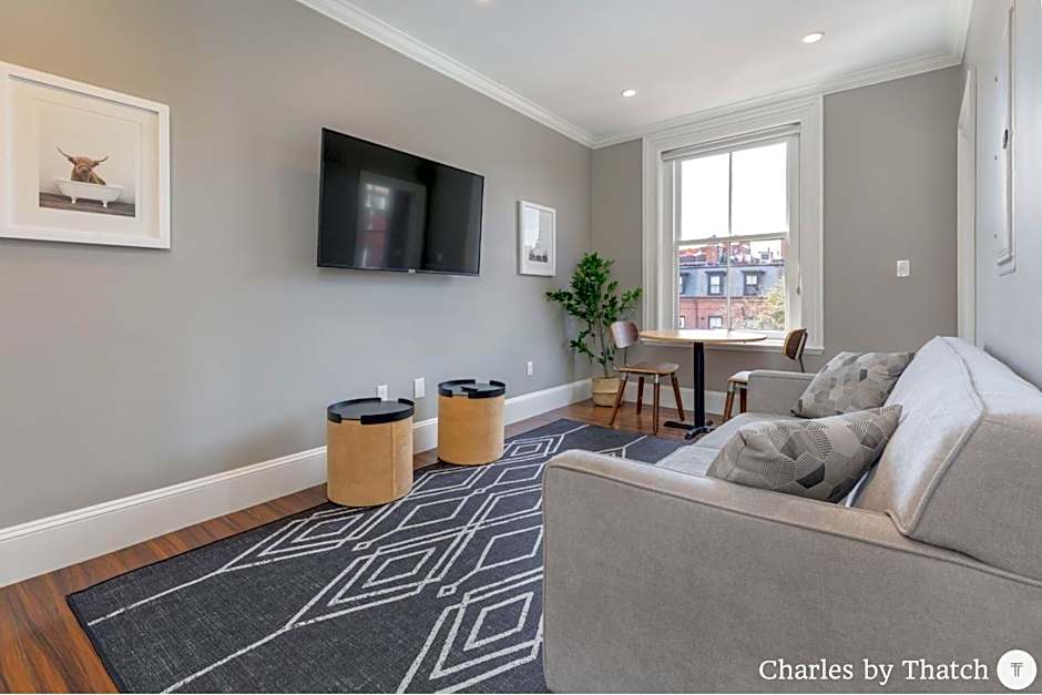 J Miller Flats by Thatch