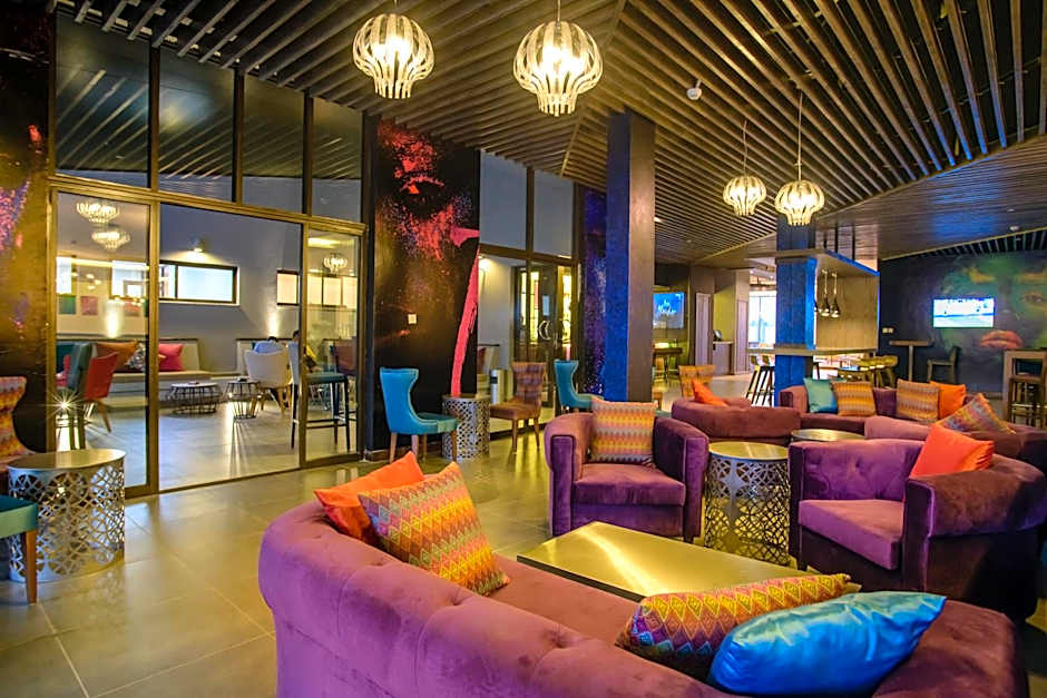 Tamarind Tree Hotel