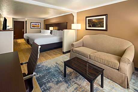 2 Queen Beds Family Studio Suite Non-Smoking