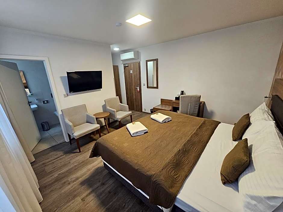 Hotel Prague Star