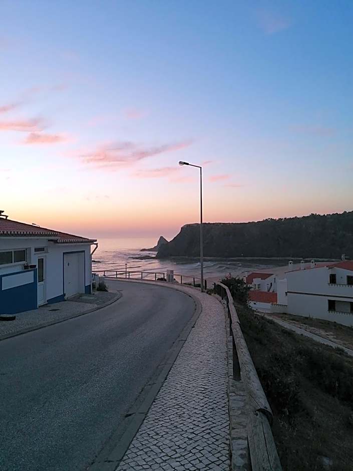 Carlo's Beach Guest House