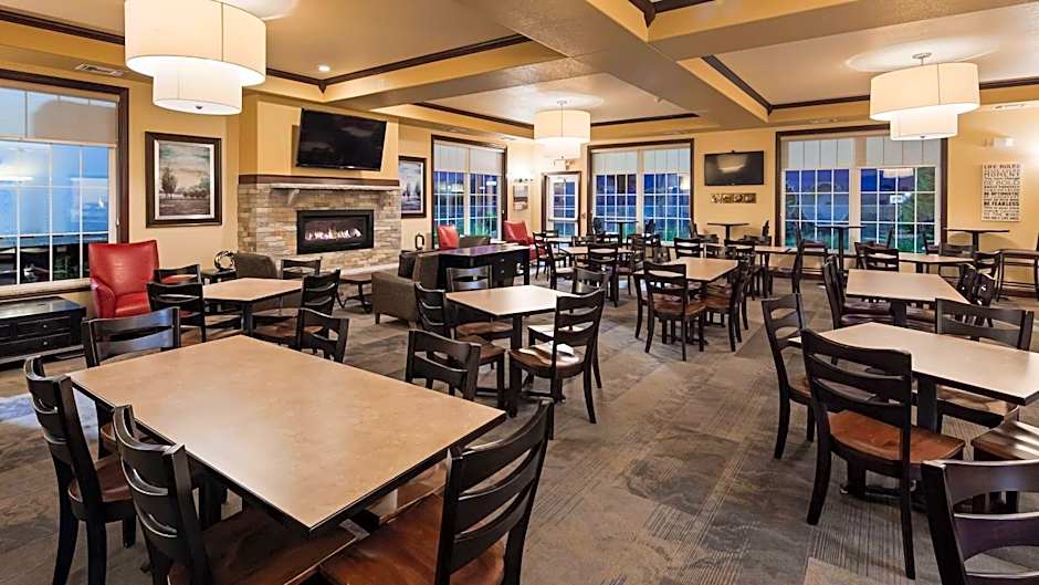 Best Western Plus Wausau/Rothschild Hotel