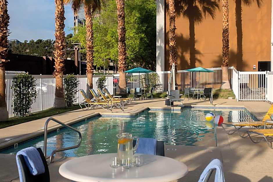 Fairfield Inn by Marriott Las Vegas Convention Center