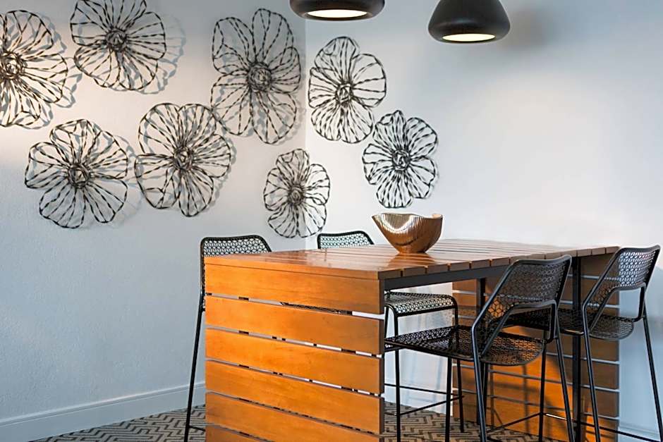 Renaissance by Marriott Santo Domingo Jaragua Hotel & Casino