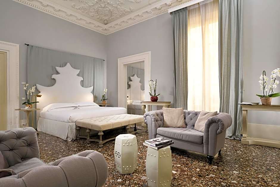 Al Palazzo del Marchese di Camugliano Residenza d'Epoca