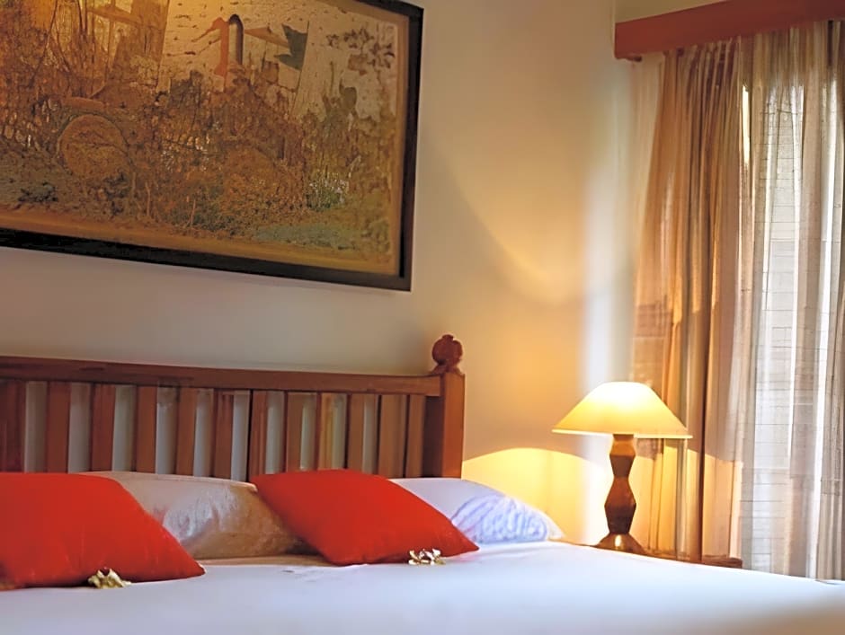 Puri Mesari Hotel