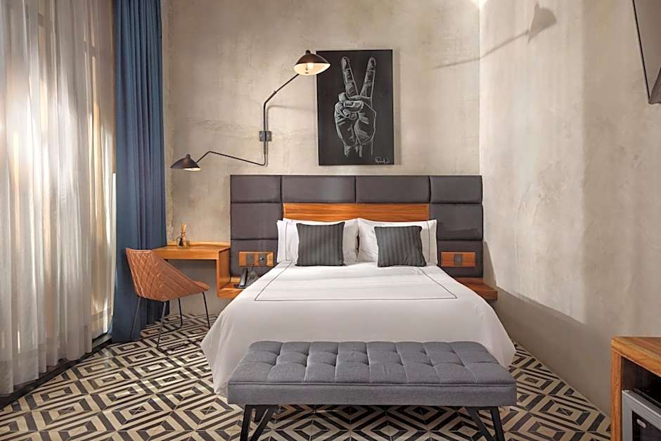 DIEZ DIEZ COLLECTION