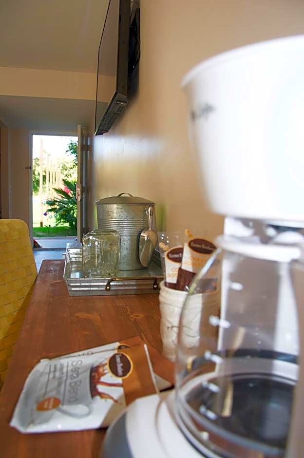 Delos Reyes Palm Springs