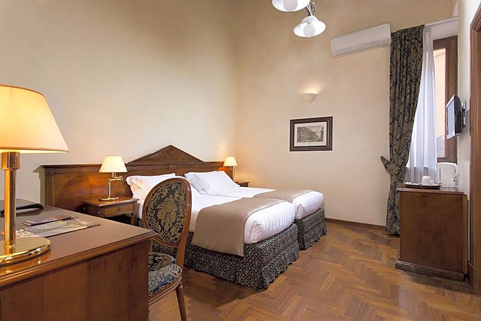 Hotel Teatro Pace