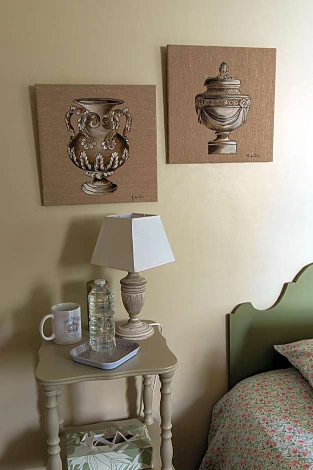 Au 16 Place Saint Louis