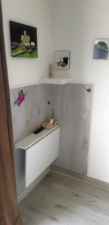 Chambre d'hôte Zen chez Philippe Parking free