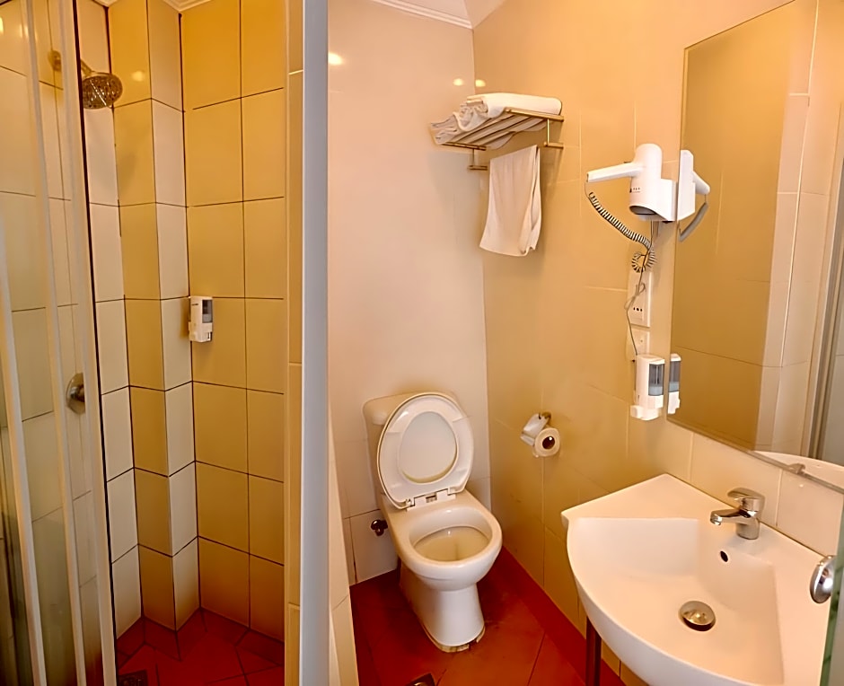 De Galleria Hotel