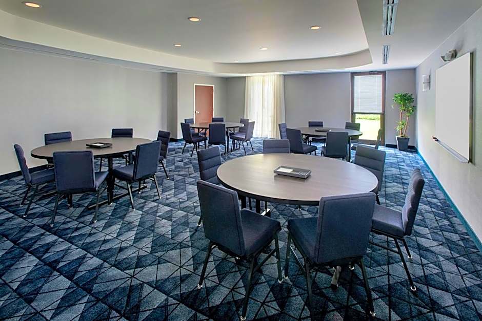 Courtyard by Marriott Paramus