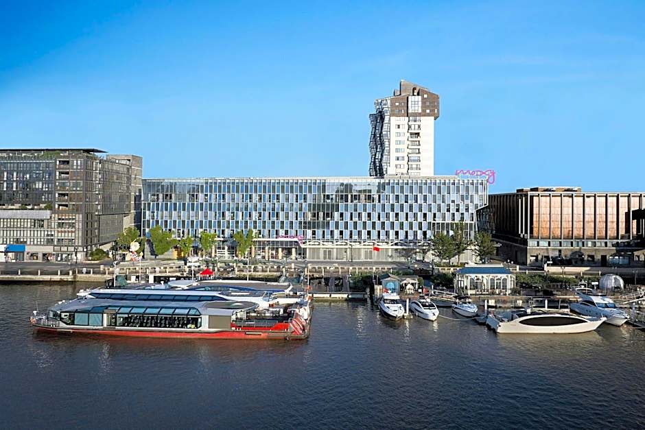 Moxy Ningbo Old Bund