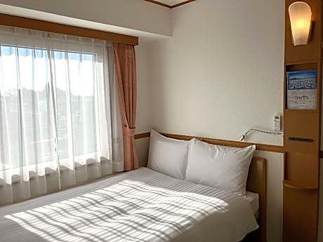 Economy Double Room Smoking