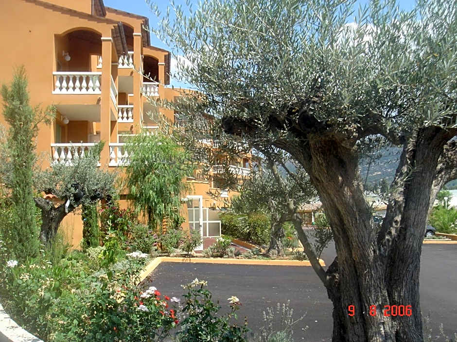 Appart Hotel Lou Castelet