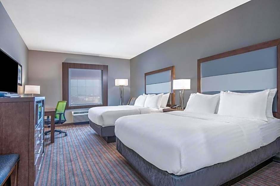 Holiday Inn Express & Suites Stillwater - University Area By IHG