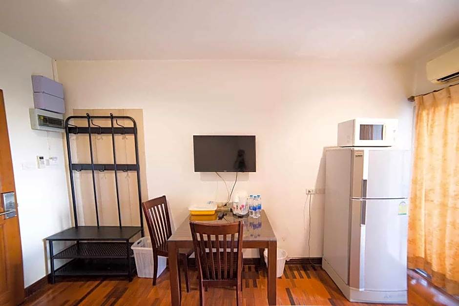 Kanavera Sriracha Hotel & Serviced Apartment