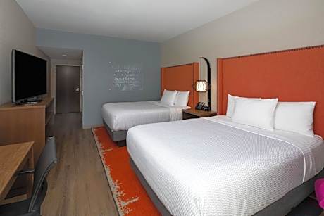 Queen Room with Two Queen Beds - Non-Smoking