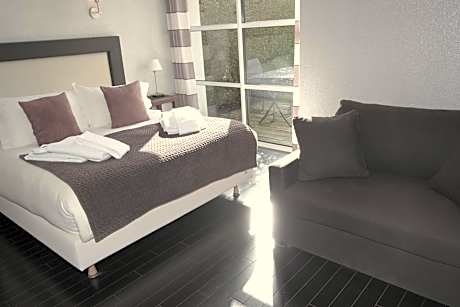 Triple Room with Garden View