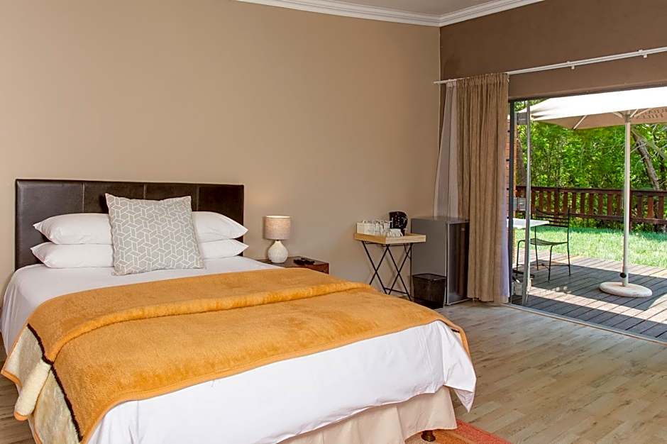 Whispering Pines Country Estate