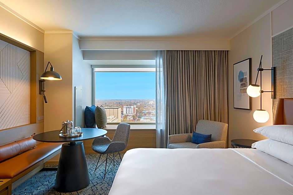 Sheraton Grand Sacramento Hotel
